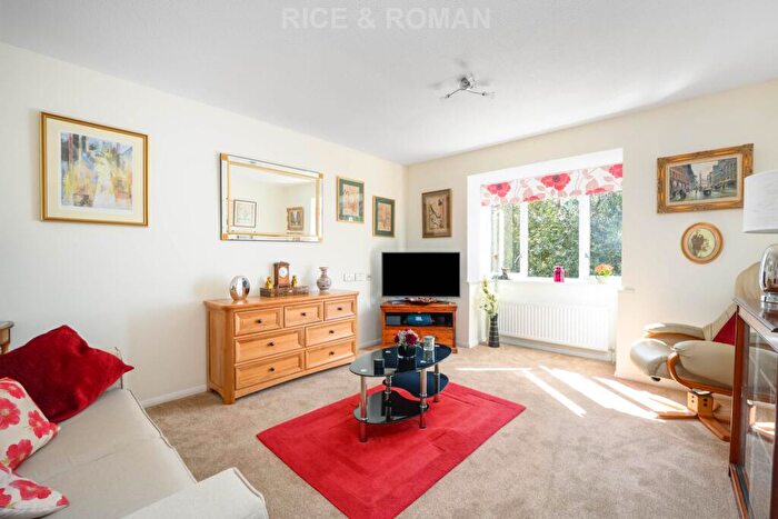 2 Bedroom Retirement Property For Sale In Talbot Lodge, Esher, KT10