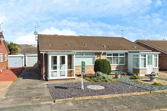 2 Bedroom Semi-Detached Bungalow For Sale In Ganton Way, Willerby, Hull, HU10
