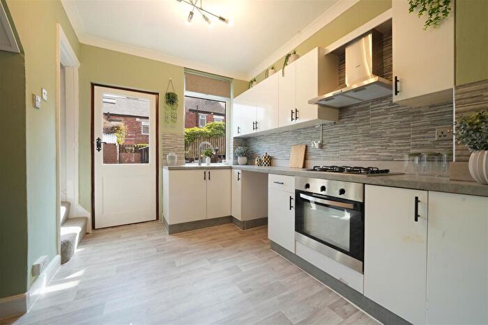2 Bedroom Terraced House For Sale In Toyne Street, Crookes, S10