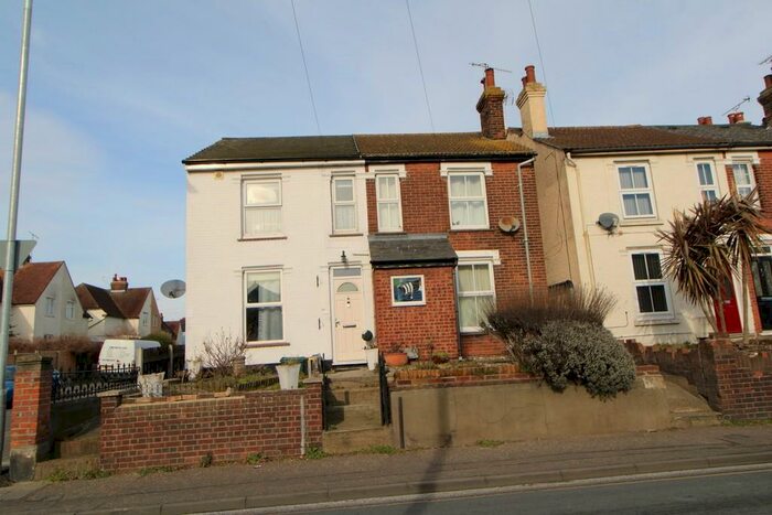 1 Bedroom Apartment To Rent In Harwich Road, Colchester, CO4