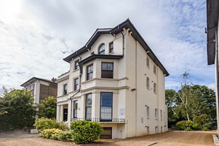 1 Bedroom Flat To Rent In Ewell Road, Surbiton, KT6