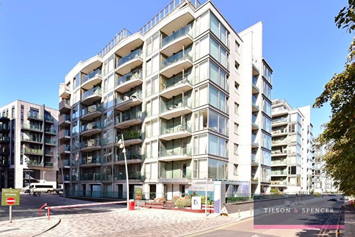 1 Bedroom Apartment To Rent In Crane Heights, Waterside Way, London, N17
