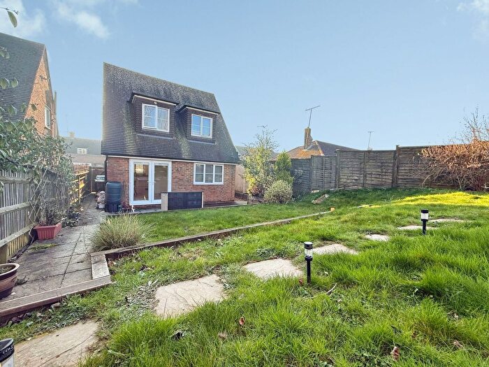 2 Bedroom Detached House For Sale In Main Street, Peasmarsh, TN31