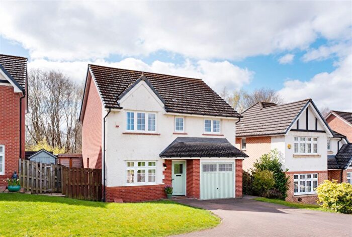 4 Bedroom Detached House For Sale In Vesuvius Drive, Motherwell, ML1