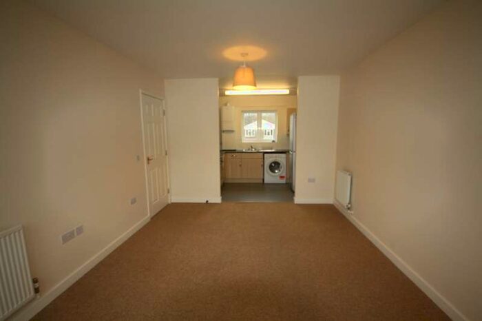 1 Bedroom Apartment To Rent In Cordons Close, Chalfont St Peter, SL9