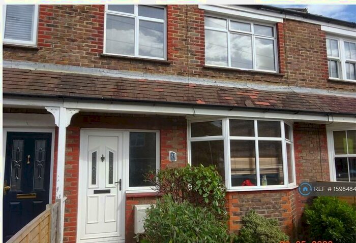 3 Bedroom Terraced House To Rent In Bruce Avenue, Worthing, BN11