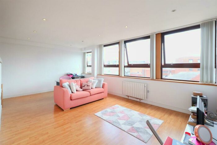 1 Bedroom Apartment To Rent In Lee Circle, Leicester, LE1