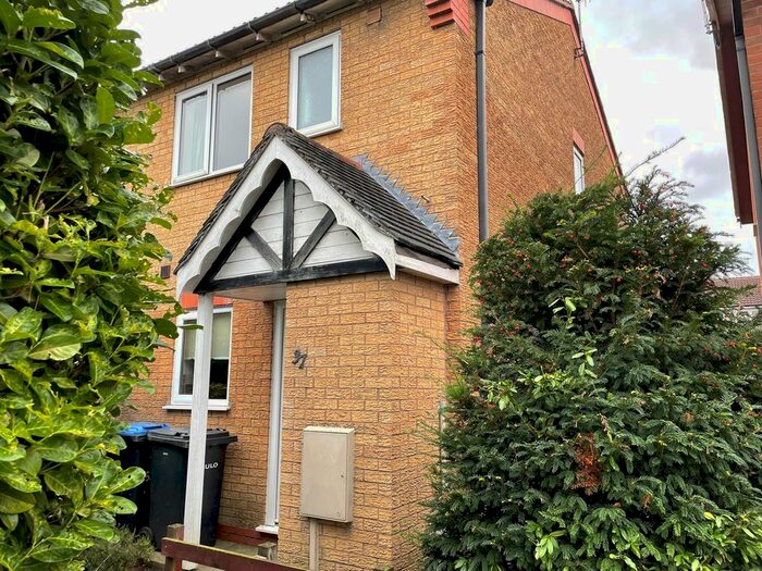 2 Bedroom Town House To Rent In Talbott Close, Leicester, LE9