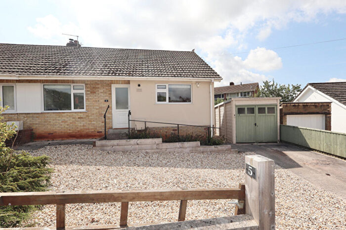 2 Bedroom Bungalow For Sale In Goodymoor Avenue, Wells, BA5