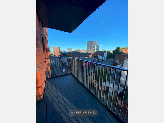 2 Bedroom Flat To Rent In Shadwell Street, Birmingham, B4