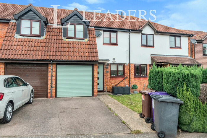 3 Bedroom Terraced House To Rent In Marmet Avenue, Letchworth Garden City, SG6