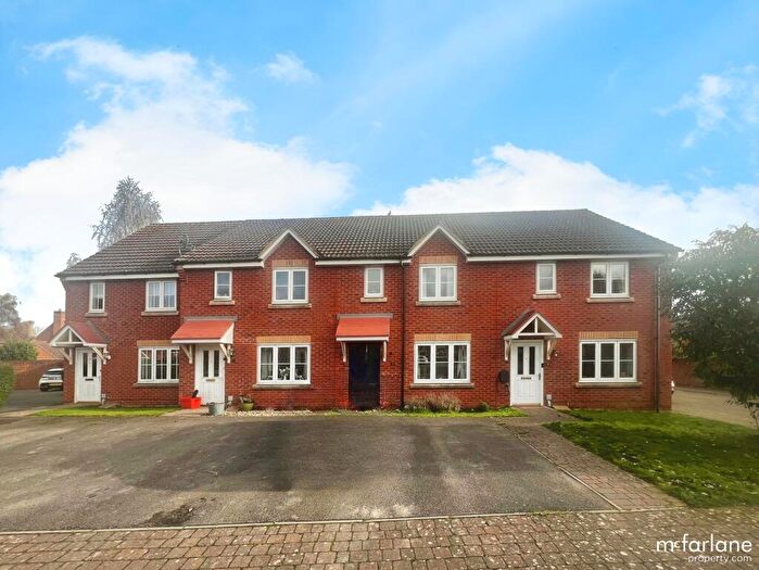 3 Bedroom Terraced House For Sale In Falklands Road, Wroughton, SN4