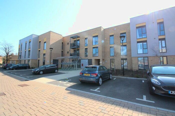 2 Bedroom Apartment To Rent In Allwoods Place, Hitchin, SG4
