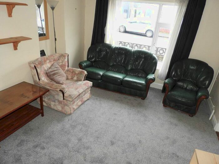 4 Bedroom Property To Rent In Rhyddings Terrace, Brynmill, Swansea, SA2