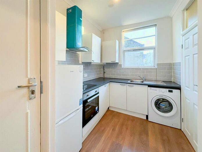 1 Bedroom Flat To Rent In St. Ann's Road, London, N15