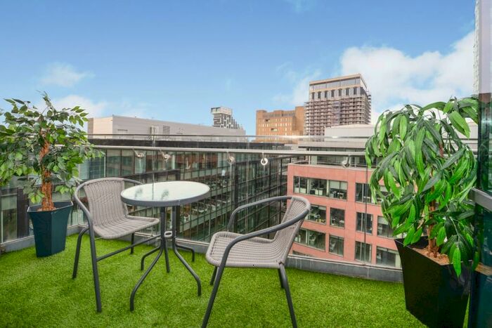 2 Bedroom Apartment To Rent In St. Pauls Square, Liverpool, L3