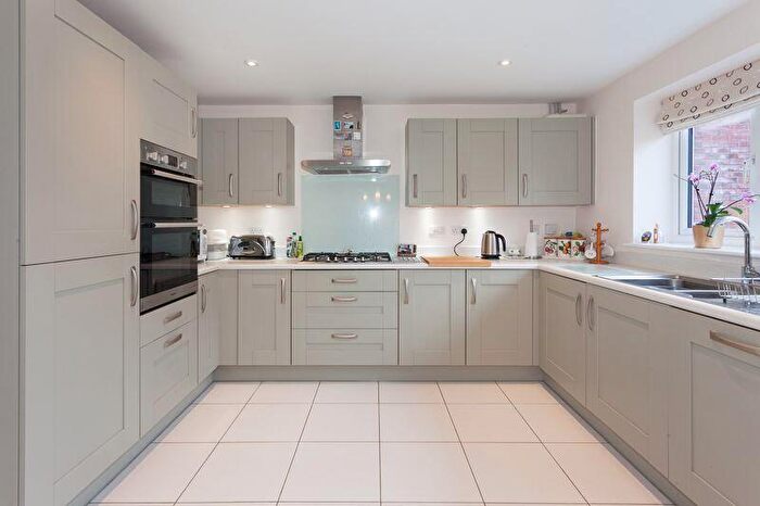 5 Bedroom Detached House For Sale In Loachbrook Farm Way, Congleton, CW12