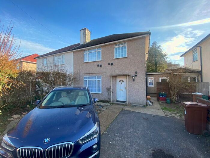 5 Bedroom End Of Terrace House To Rent In Armytage Road, Heston, Hounslow, TW5