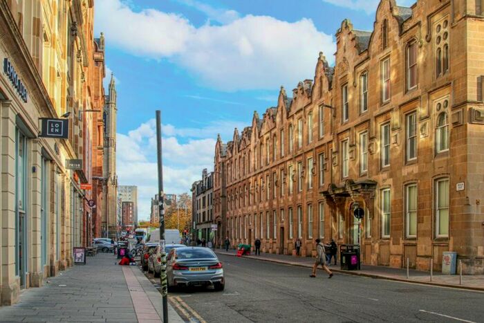 1 Bedroom Flat To Rent In Ingram Street, Glasgow, G1