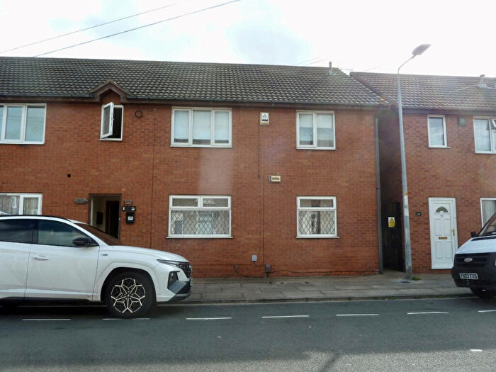 2 Bedroom Flat For Sale In D Stortford Street, Grimsby, South Humberside, DN31