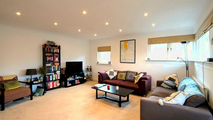 1 Bedroom Apartment To Rent In Alexandra Place, St Johns Wood, NW8