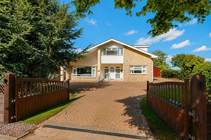 4 Bedroom Detached House For Sale In Lime Walk, Long Sutton, PE12