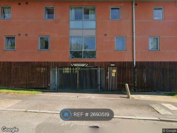 2 Bedroom Flat To Rent In Wyck Beck Road, Bristol, BS10