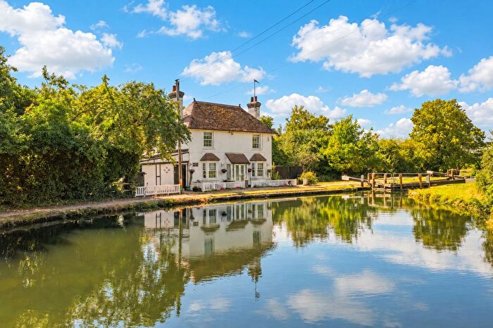 4 Bedroom Detached House For Sale In Bulbourne, Tring, HP23