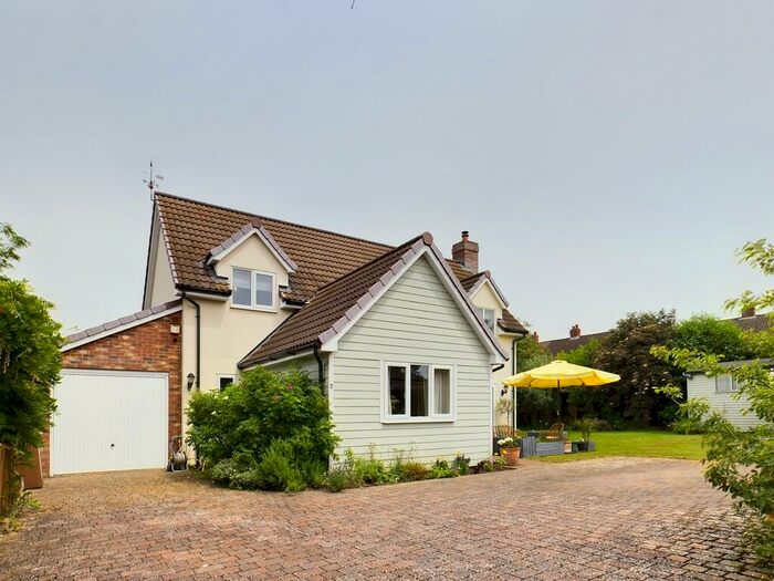 3 Bedroom Detached House For Sale In Soers Close, Thorndon, Suffolk, IP23