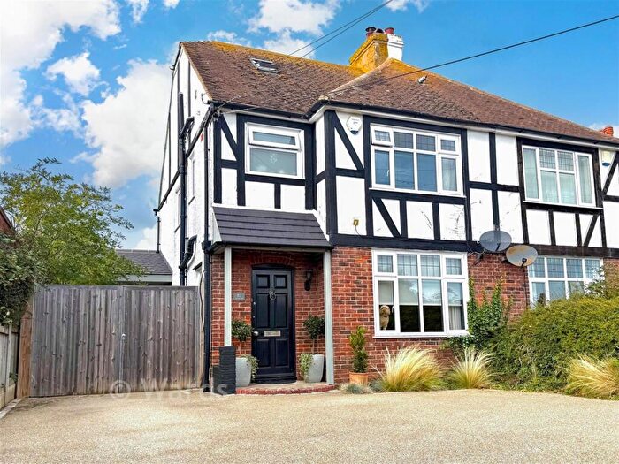 4 Bedroom Semi-Detached House For Sale In Newton Road, Whitstable, Kent, CT5