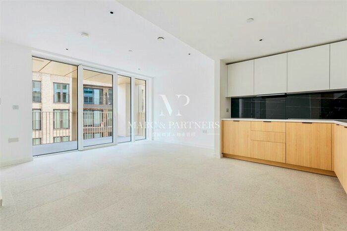 2 Bedroom Apartment To Rent In Bouchon Point, The Silk District, Cendal Crescent, London, E1