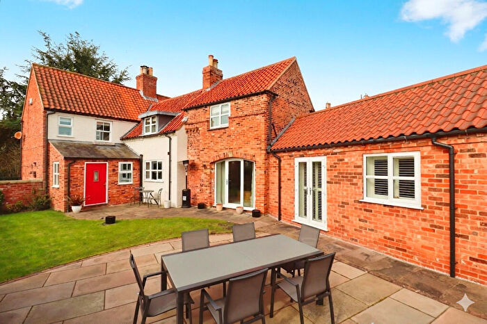 4 Bedroom Detached House For Sale In High Street, Newton-on-trent, LN1