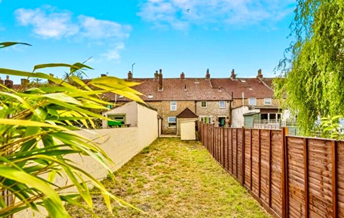 3 Bedroom Terraced House For Sale In The Butts, Frome, BA11