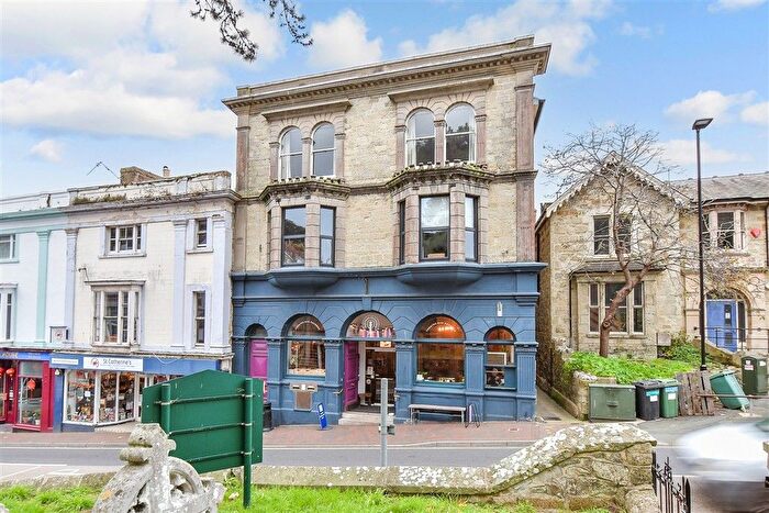 3 Bedroom Flat For Sale In Church Street, Ventnor, Isle Of Wight, PO38