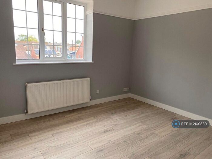 1 Bedroom Flat To Rent In Spinney Lodge, Tutbury, Burton-On-Trent, DE13