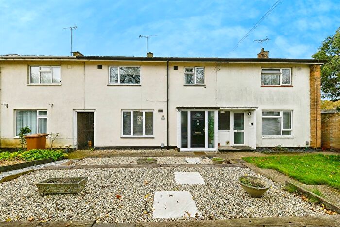 3 Bedroom Terraced House For Sale In Popple Way, Stevenage, SG1