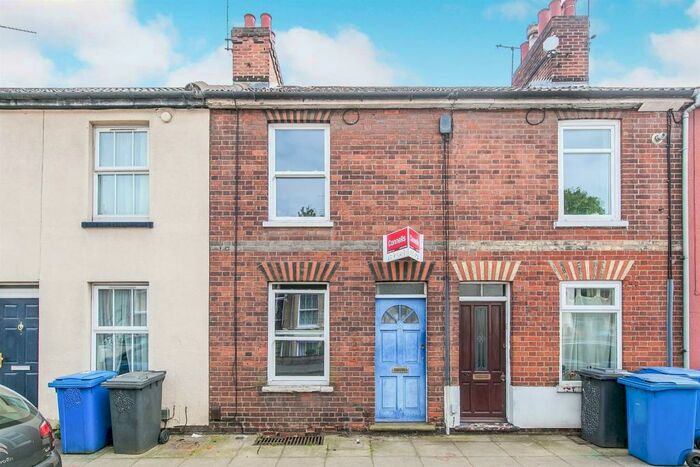 2 Bedroom House To Rent In Cemetery Road, Ipswich, IP4