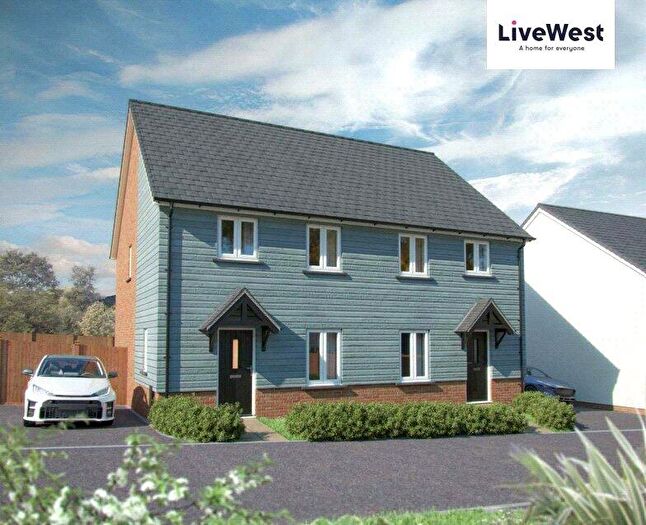 3 Bedroom Semi Detached House For Sale In Fulford Street, Northam, Bideford, Devon, EX39