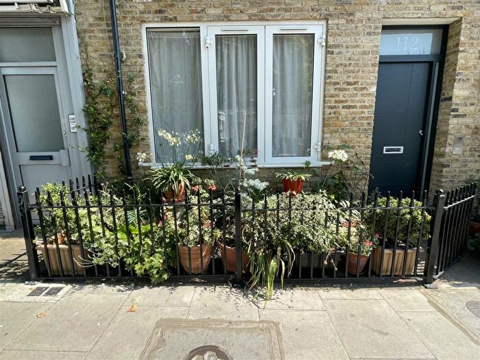 Flat To Rent In Malden Road, NW5