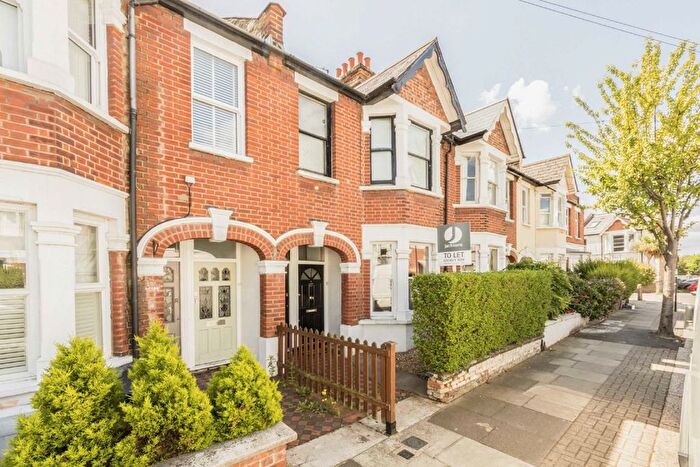 1 Bedroom Flat To Rent In Duntshill Road, London, SW18