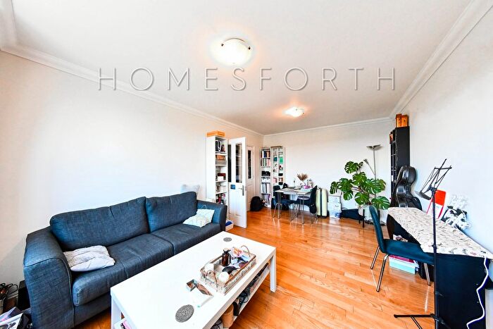 2 Bedroom Flat To Rent In Jubilee Heights, Shoot Up Hill, Kilburn, NW2