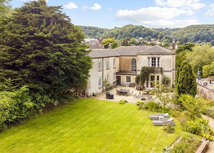 6 Bedroom Town House For Sale In Uley Road, Dursley, GL11