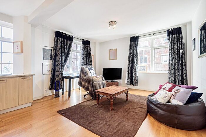 1 Bedroom Apartment To Rent In Langford Court, Abbey Road, London, NW8