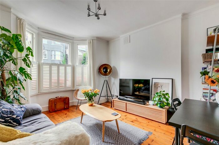 1 Bedroom Flat To Rent In Rigault Road, London, SW6