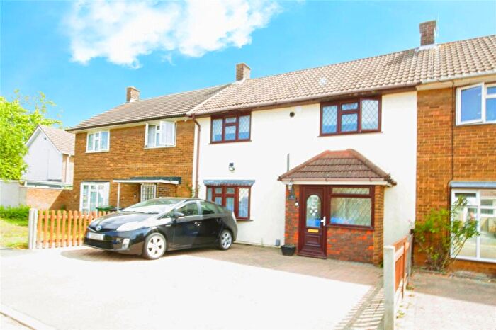 4 Bedroom Terraced House To Rent In The Greensted, Basildon, SS14