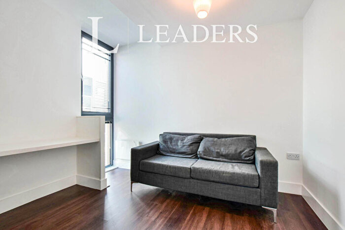 2 Bedroom Apartment To Rent In Burton Place, Castlefield, Manchester, M15