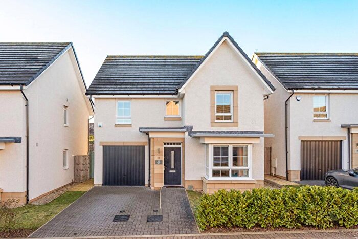 4 Bedroom Detached House For Sale In Edgelaw Rigg, Liberton, Edinburgh, EH16