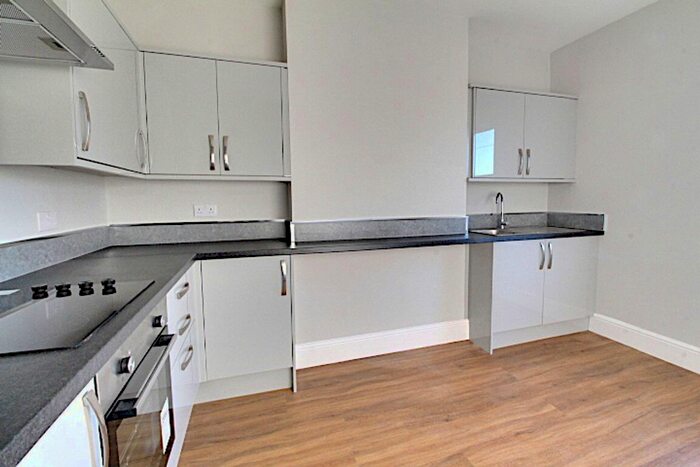 2 Bedroom Flat To Rent In Nottingham Road, Ilkeston, DE7