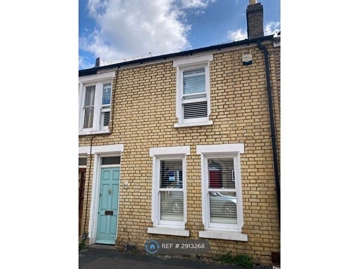 2 Bedroom Terraced House To Rent In York Street, Cambridge, CB1