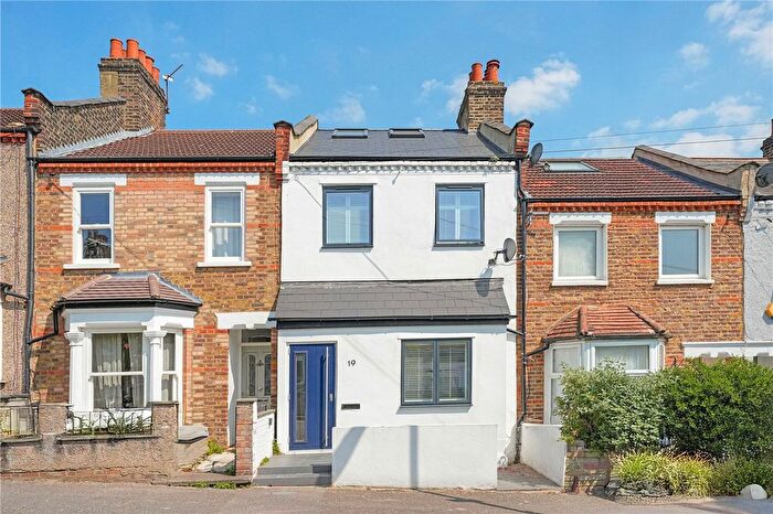 4 Bedroom Terraced House To Rent In Fairfield Road, London, E17